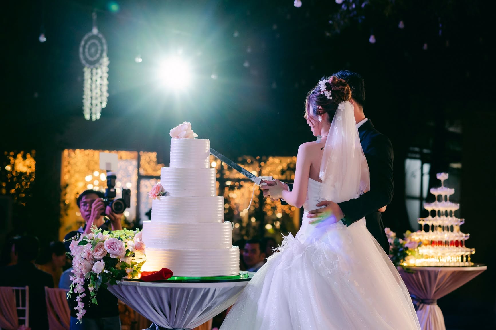 Lúc nói lời đồng ý — ảnh minh họa định hướng phóng sự cưới